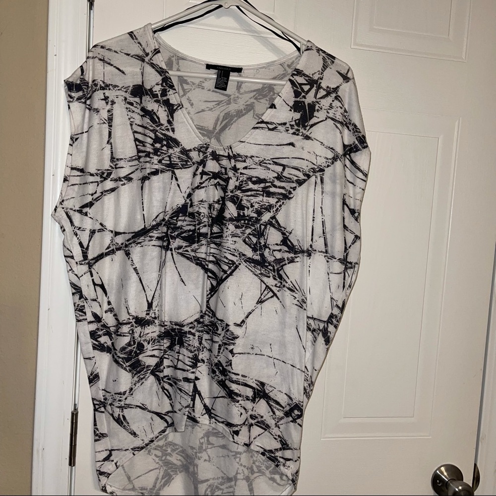 Forever 21 sz small black white sleeveless fair